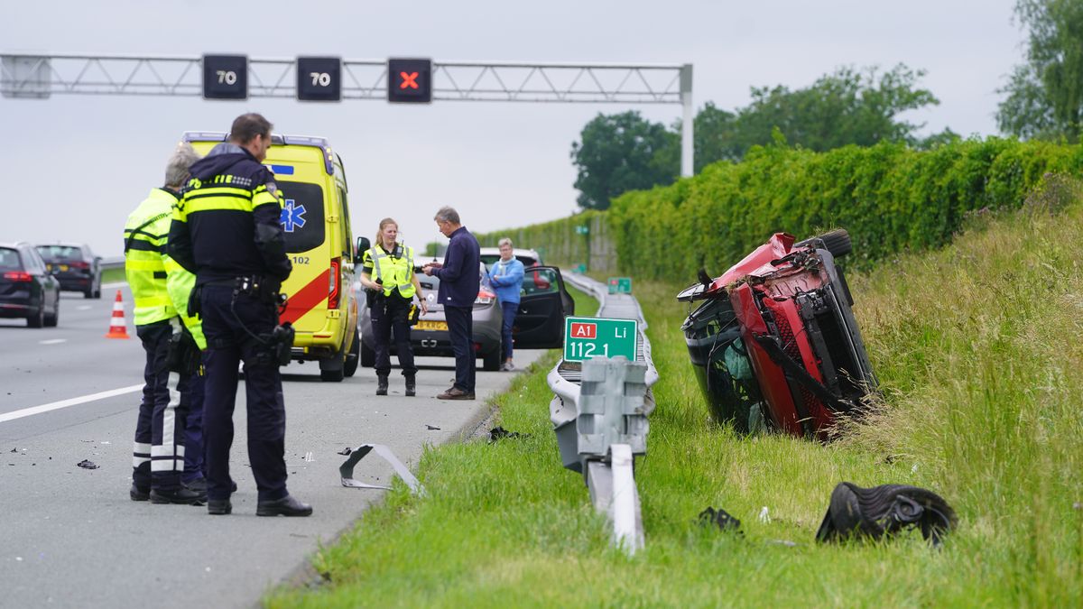 112 Nieuws: Fietser aangereden door auto in Kampen | Opnieuw autobrand in Deventer