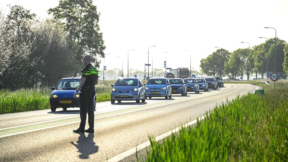 112-nieuws: Meisje mishandeld op strand Meerwijck • File na ongeluk op N33 bij Appingedam