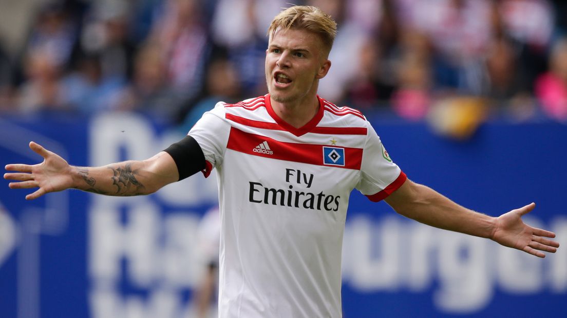 Rick van Drongelen in shirt HSV