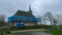 Kerktoren Stitswerd groen geverfd: 'Geef Groningen weer kleur'