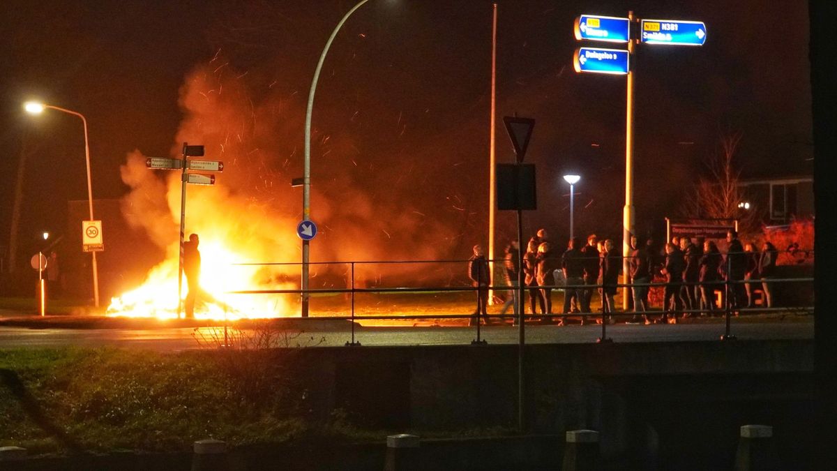 Rechter verwijst zaak rellen Hoogersmilde naar meervoudige kamer