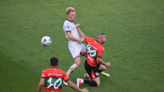 LIVE | Kwakkelend NEC voorlopig op 1-1 tegen Go Ahead