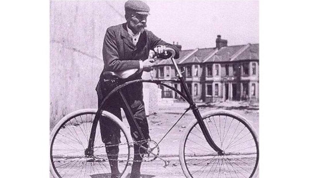 NEC-fans met de fiets naar Achilles'29