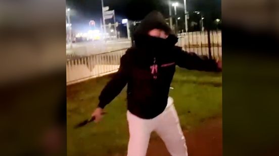 Minderjarige gelokt via Snapchat en met mes bedreigd bij Gelredome