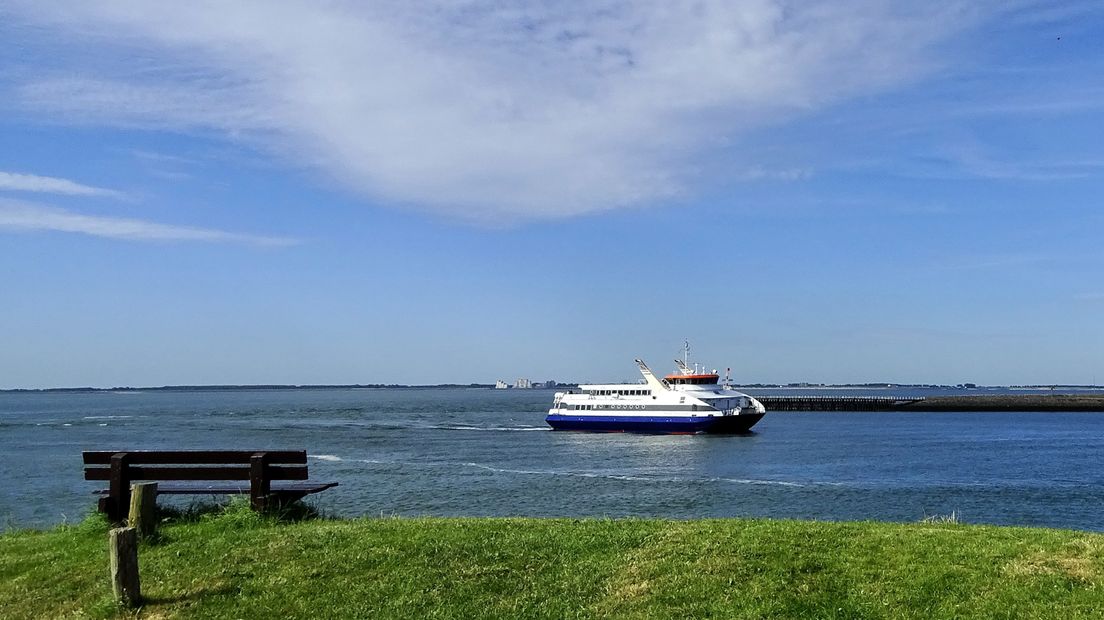 Toeristen moeten Westerschelde Ferry redden