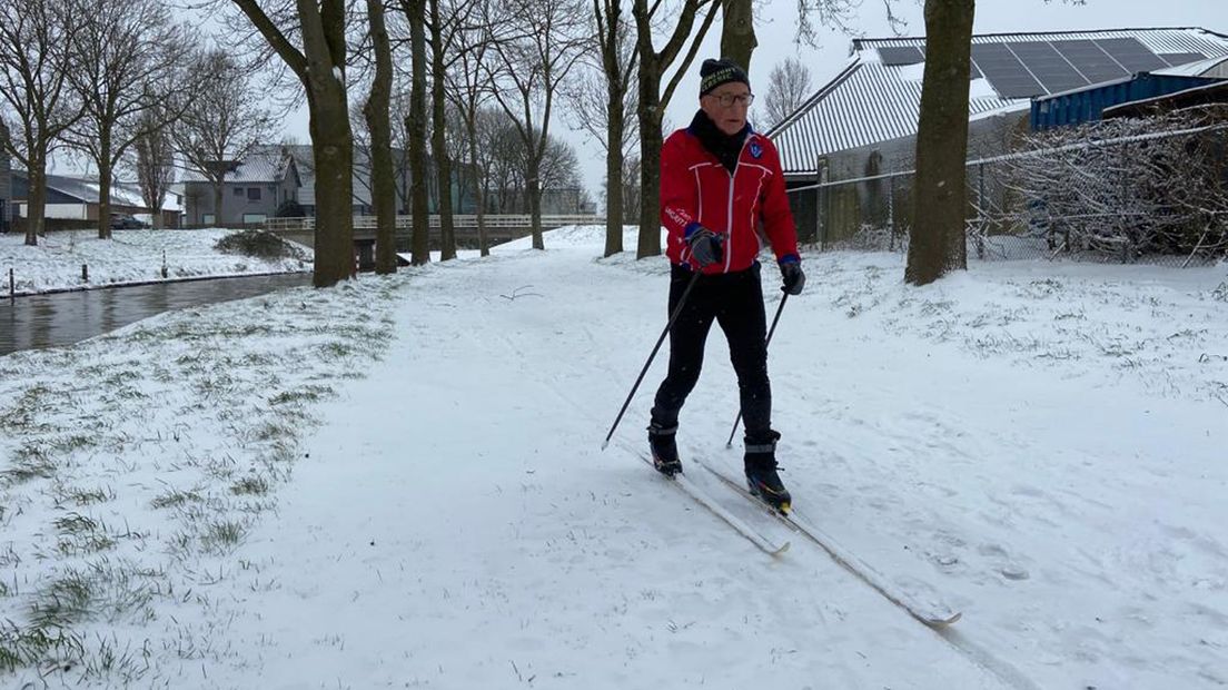 Een langlaufer in Bunnik.