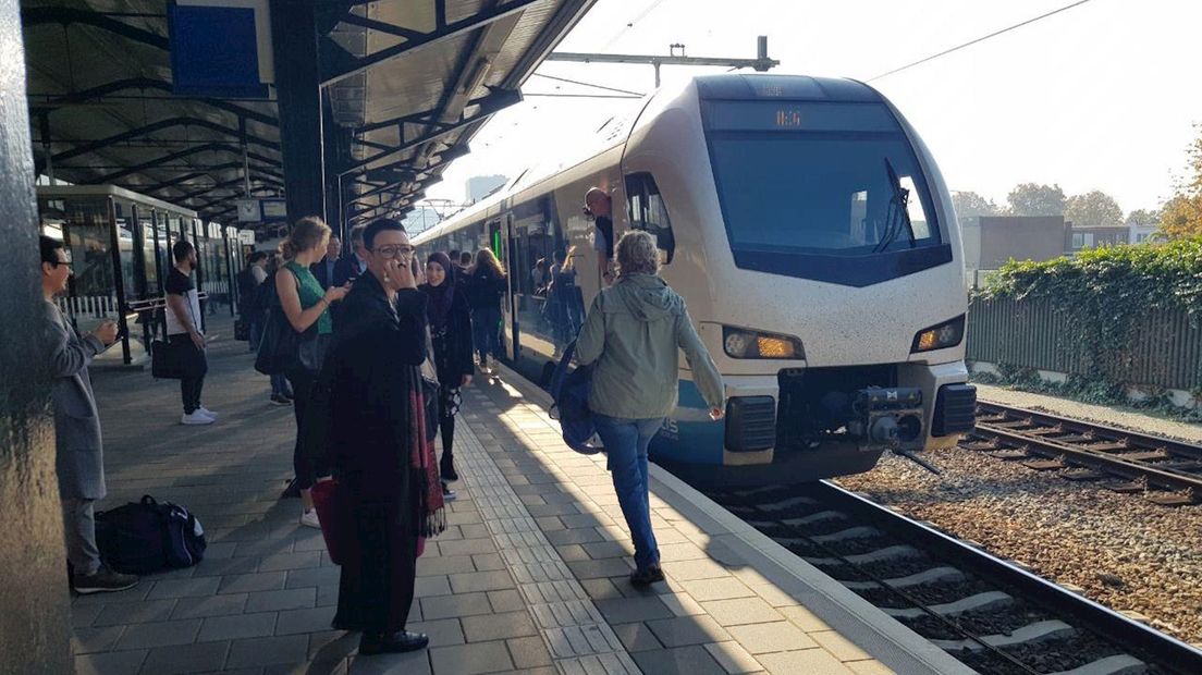 Bom uit Tweede Wereldoorlog legt treinverkeer tussen Rijssen en Wierden stil