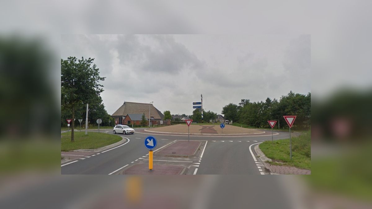 Rotonde in N355/N369 bij Twijzel een paar dagen dicht