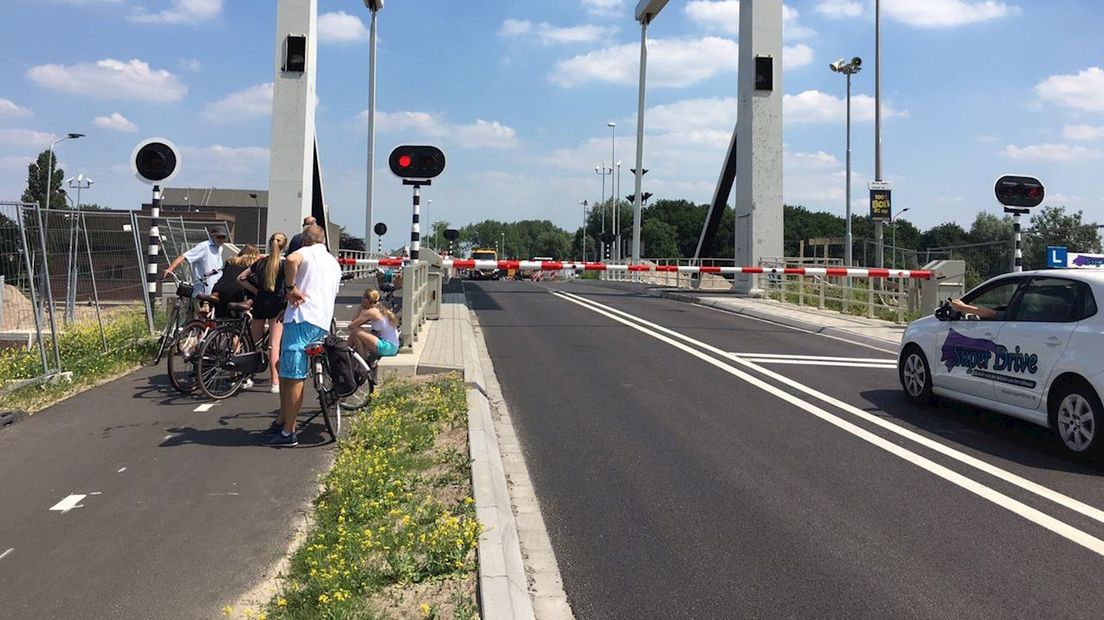 Tweemaal storing bij brug Zwartsluis