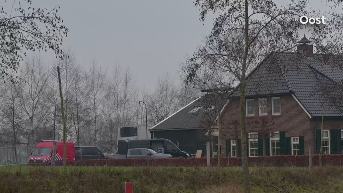 Twee aanhoudingen bij ontdekking drugslab in loods Den Ham