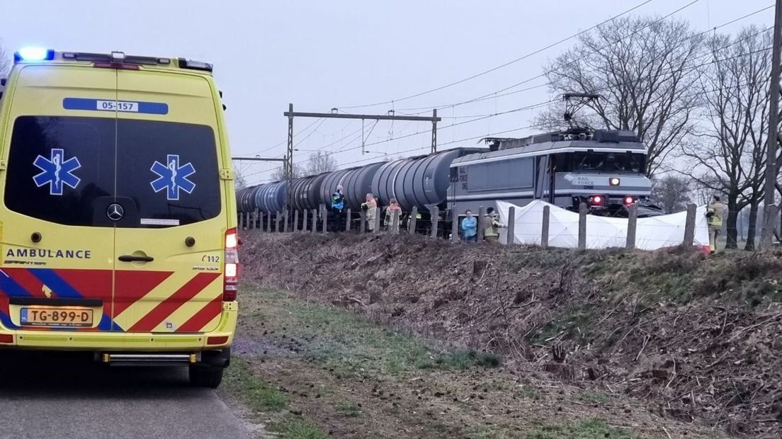 Het treinongeluk waar de 21-jarige om het leven kwam