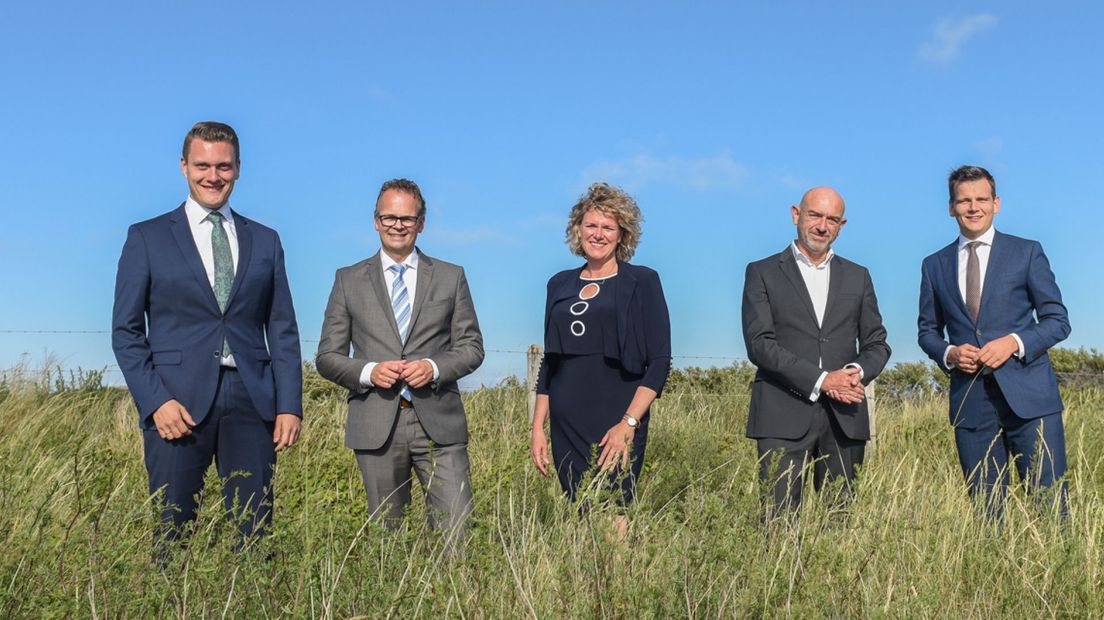 Adger van Helden, Jacco Knape, Corien van Starkenburg, Rien Nagtegaal en Gerard Mostert (vlnr)