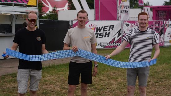 LIVE Zwarte Cross | Munten, munten en nog eens munten • grote files voor camping