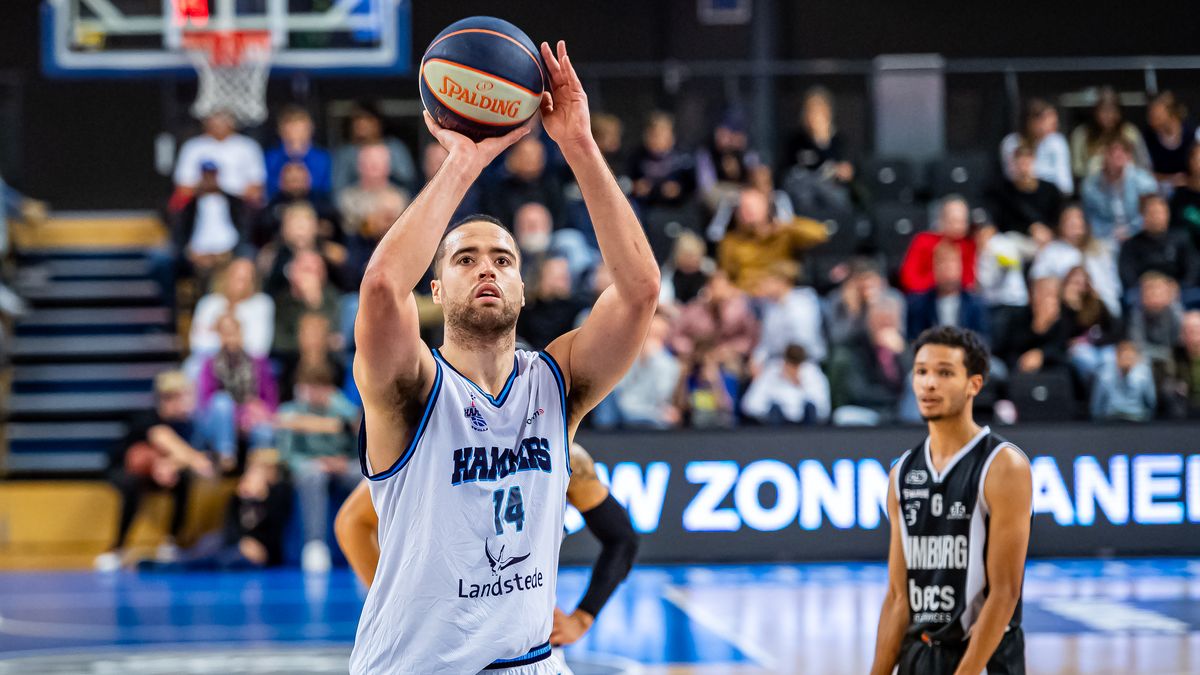 Basketball players Landstede Hammers are recovering against BAL Ruetir