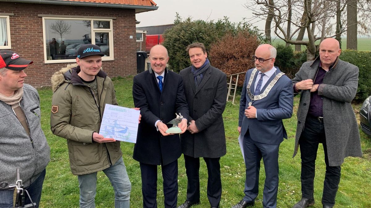 UPDATE: Eerste kievitsei van Fryslân en Nederland gevonden bij Vegelinsoord