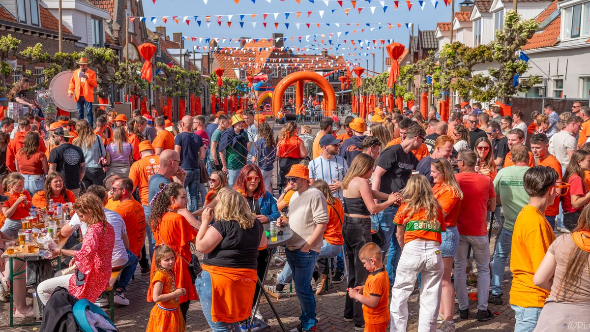 LEES TERUG: Zeeland vierde Koningsdag met spelletjes, muziek en vrijmarkten