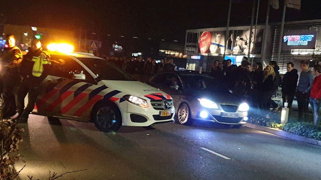 Meerdere bezoekers werden bekeurd tijdens de car-meeting in Hengelo