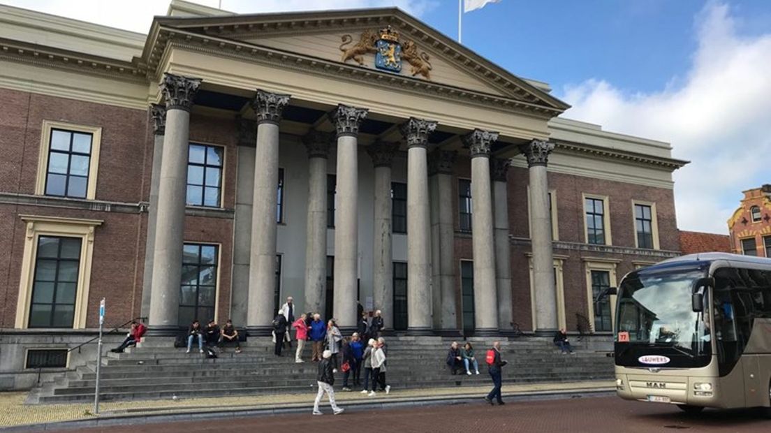 Het hof in Leeuwarden vindt dat J. schuldig is aan de dood van haar dochter (Rechten: RTV Drenthe)