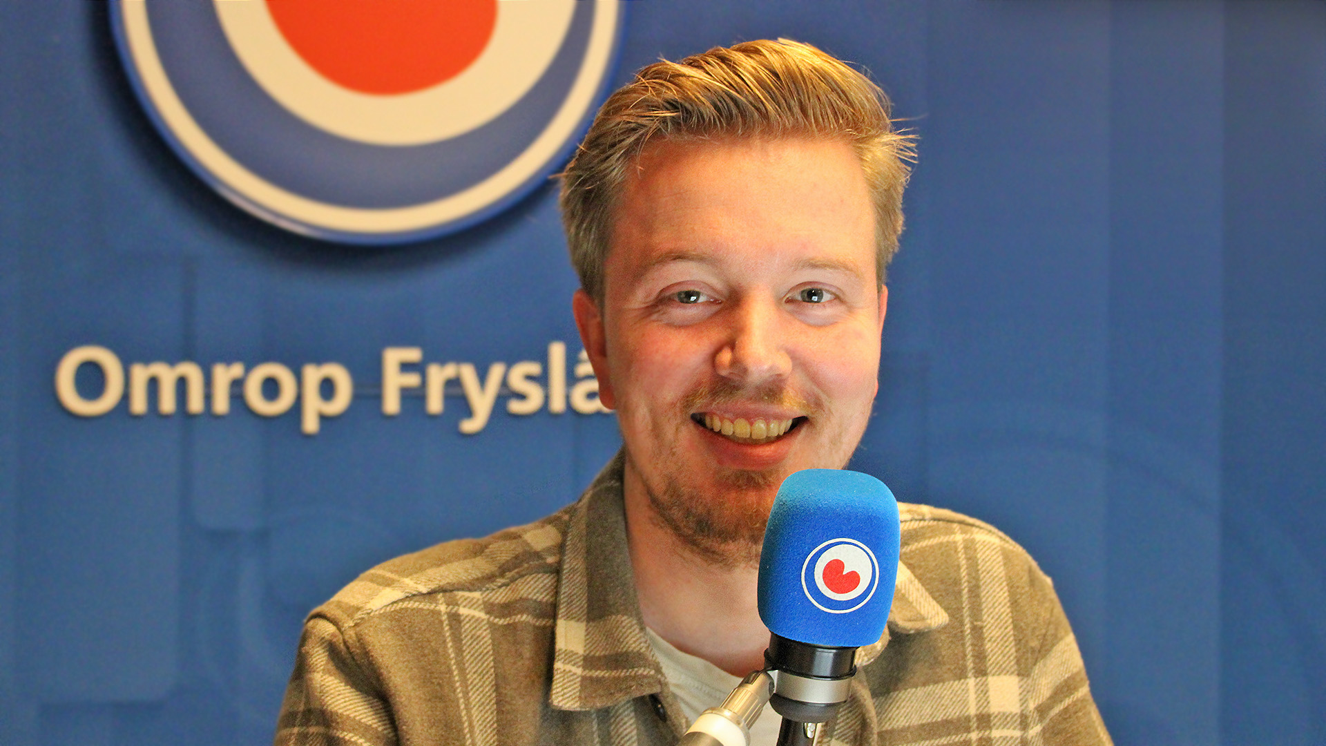 Presentator Earryt Sijens