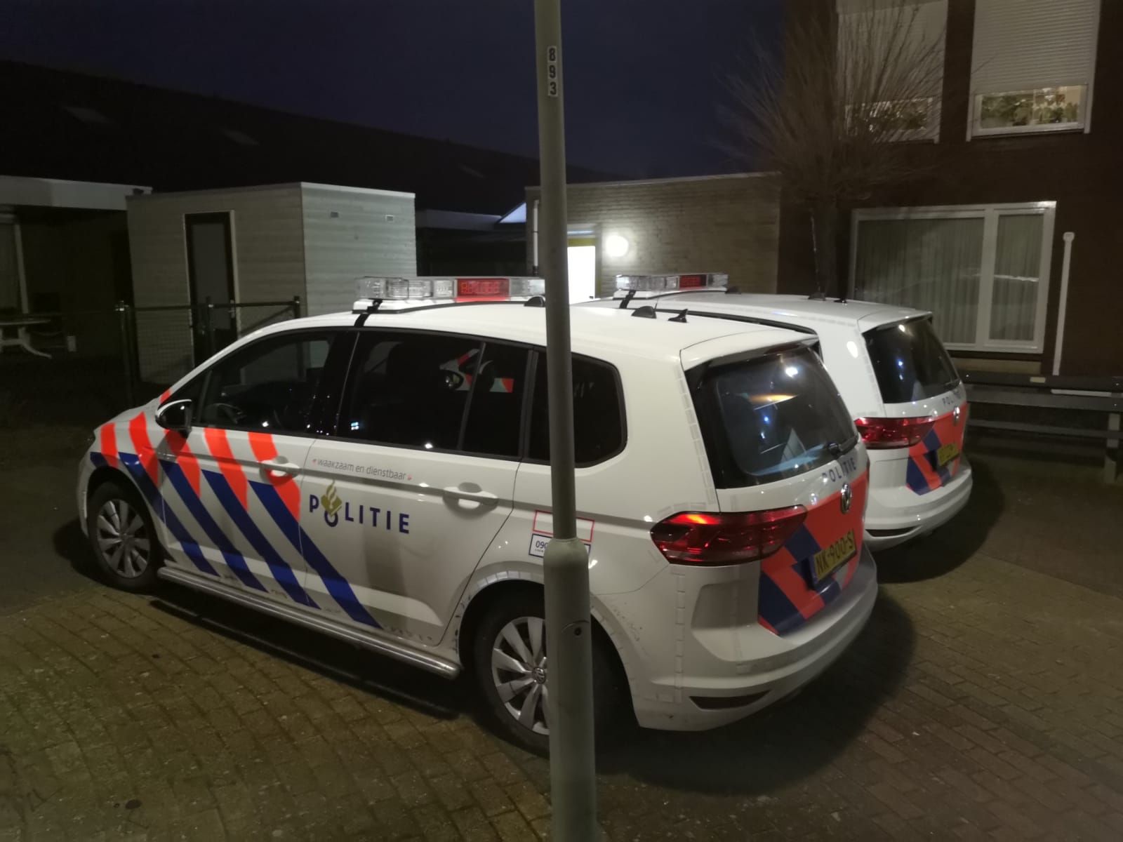 Overvaller Sleurt Hoogbejaarde Vrouw Uit Bed - 1Limburg