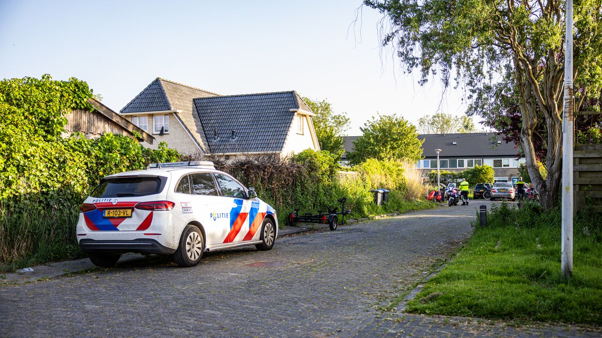 Schietincident bij woonwagen in Sneek | Partij drugsafval gevonden bij Fochteloo