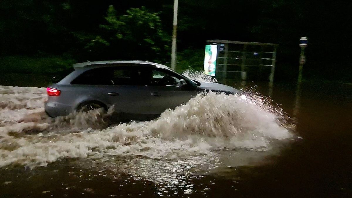 Noodweer zorgt voor overlast in Limburg