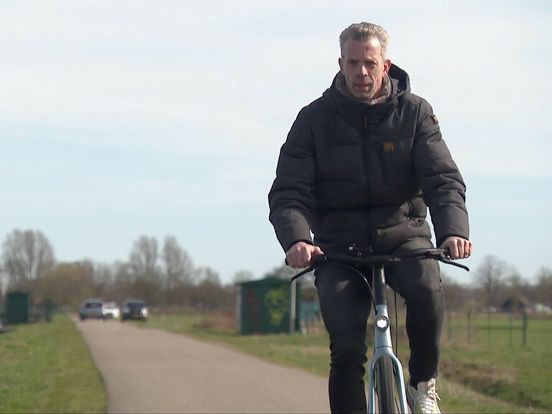 Per (47) fietst van Stockholm naar Meppel voor Parkinson: 'Een fysieke en mentale uitdaging'