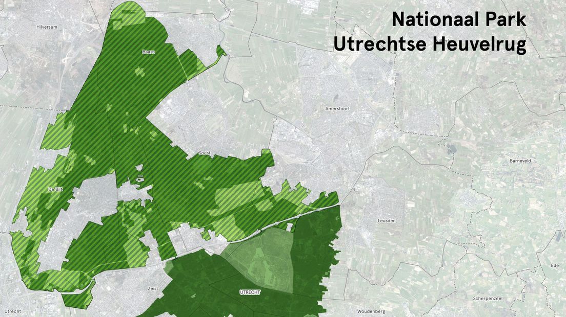 Het gestreepte deel op deze kaart moet aan Nationaal Park Utrechtse Heuvelrug worden toegevoegd.