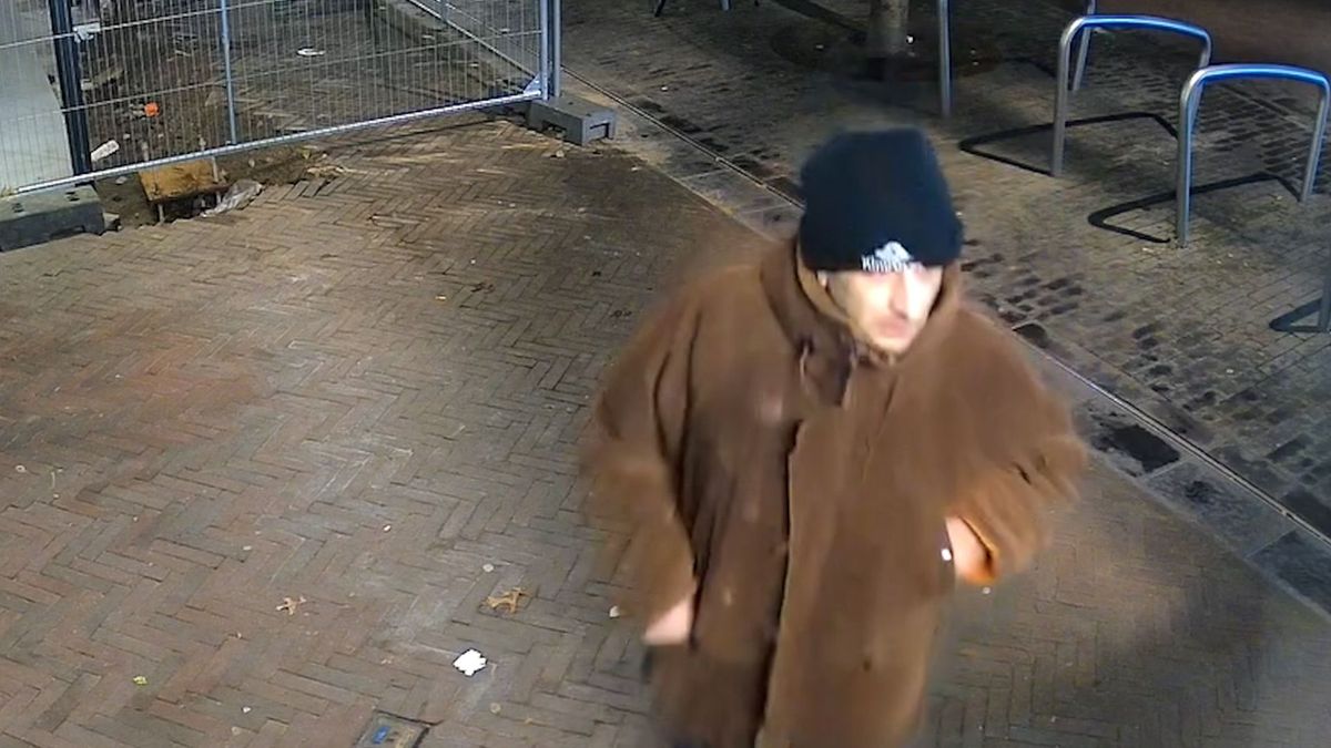 Explosie blaast ruiten uit pand in Wijchen: wie is de man op beeld?
