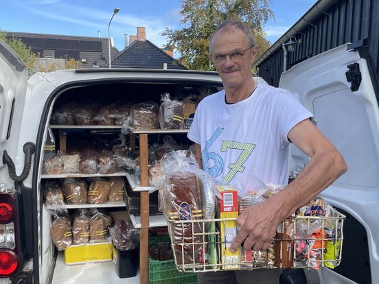 Na 35 jaar stopt broodbezorger Jan ermee: pensioen staat voor de deur