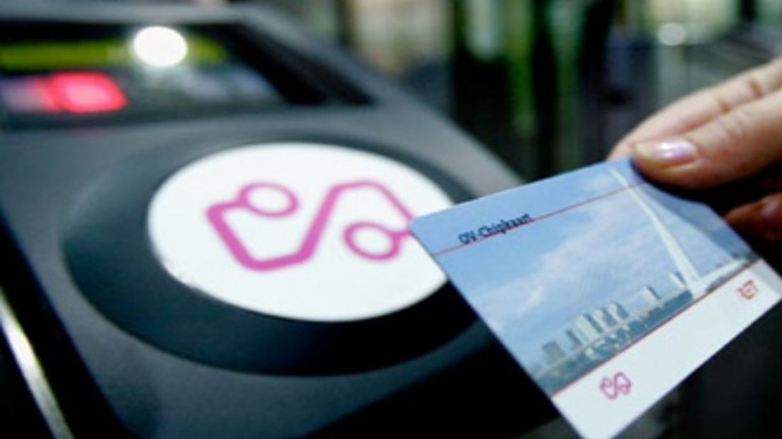 Door een nieuwe samenwerking blijft de bus rijden (Rechten: archief RTV Drenthe)