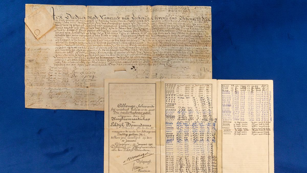 Feest op de beurs vanwege 400 jaar oude lening voor repareren Lekdijk