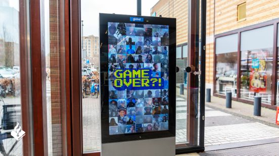 Foto's van oplichters en nepagenten nu herkenbaar online gezet door politie