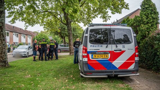 Kind gewond naar ziekenhuis na aanrijding op straat