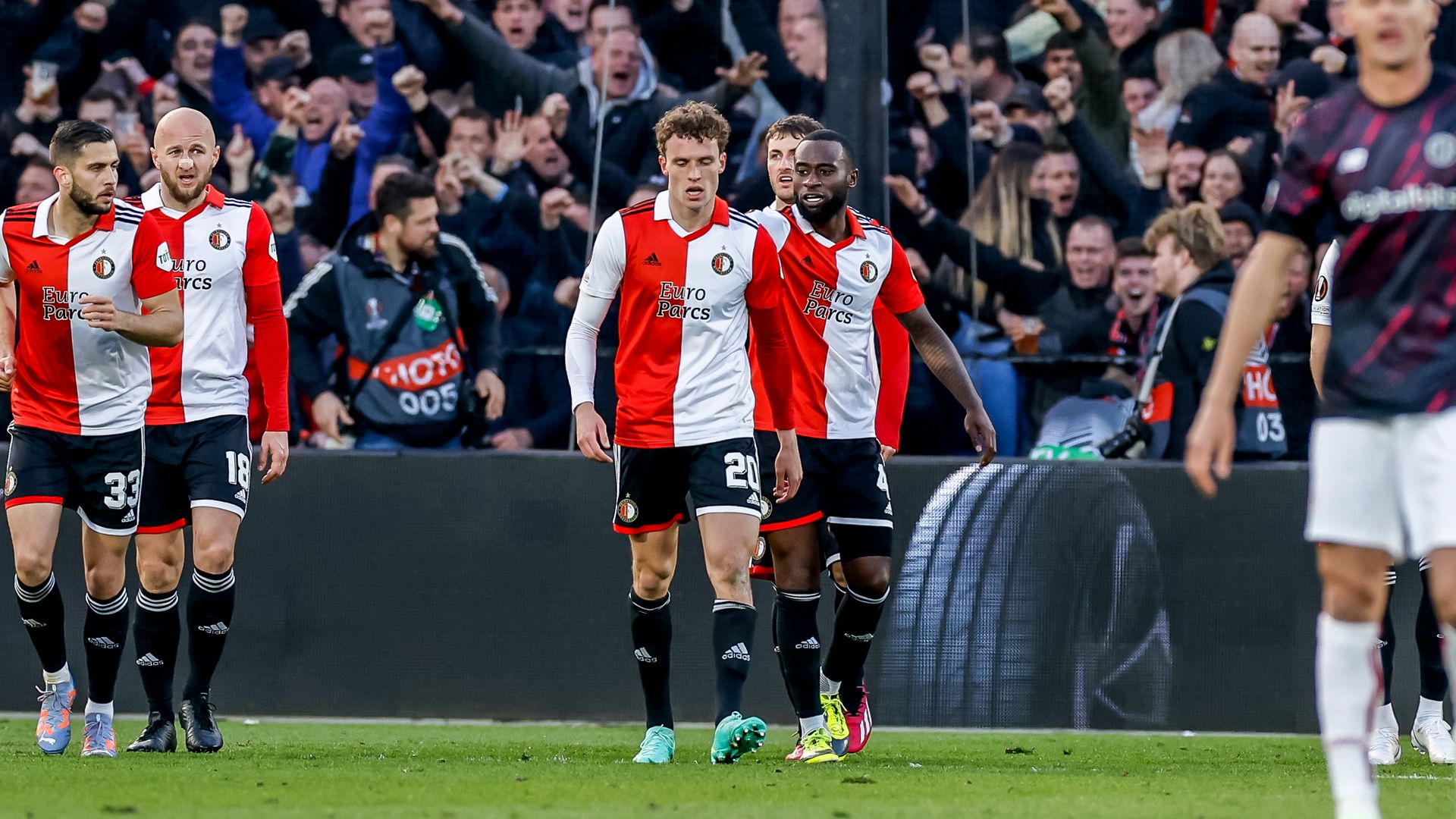 TERUGLEZEN: Feyenoord - AS Roma (1-0) - Rijnmond