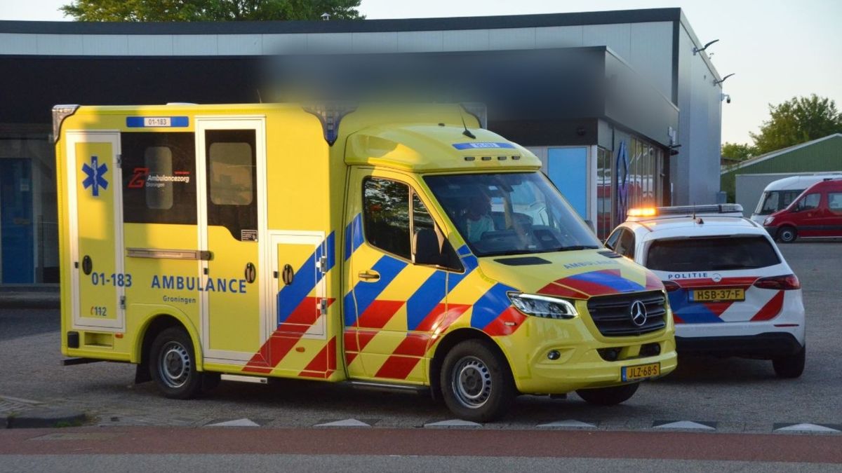 112-nieuws: Kop-staartbotsing in Veendam • Shovel brandt uit in Godlinze