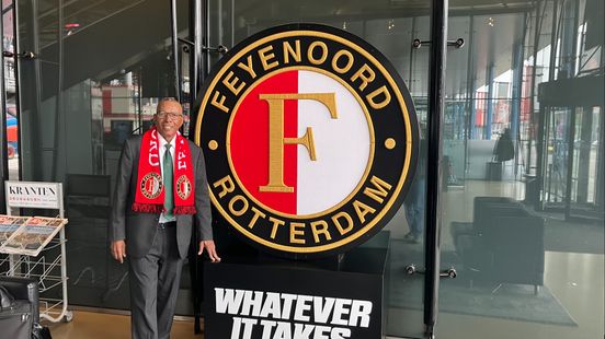 Walter (78) werkt al 50 jaar als suppoost bij Feyenoord: ‘Iedereen binnen de club kent mij’