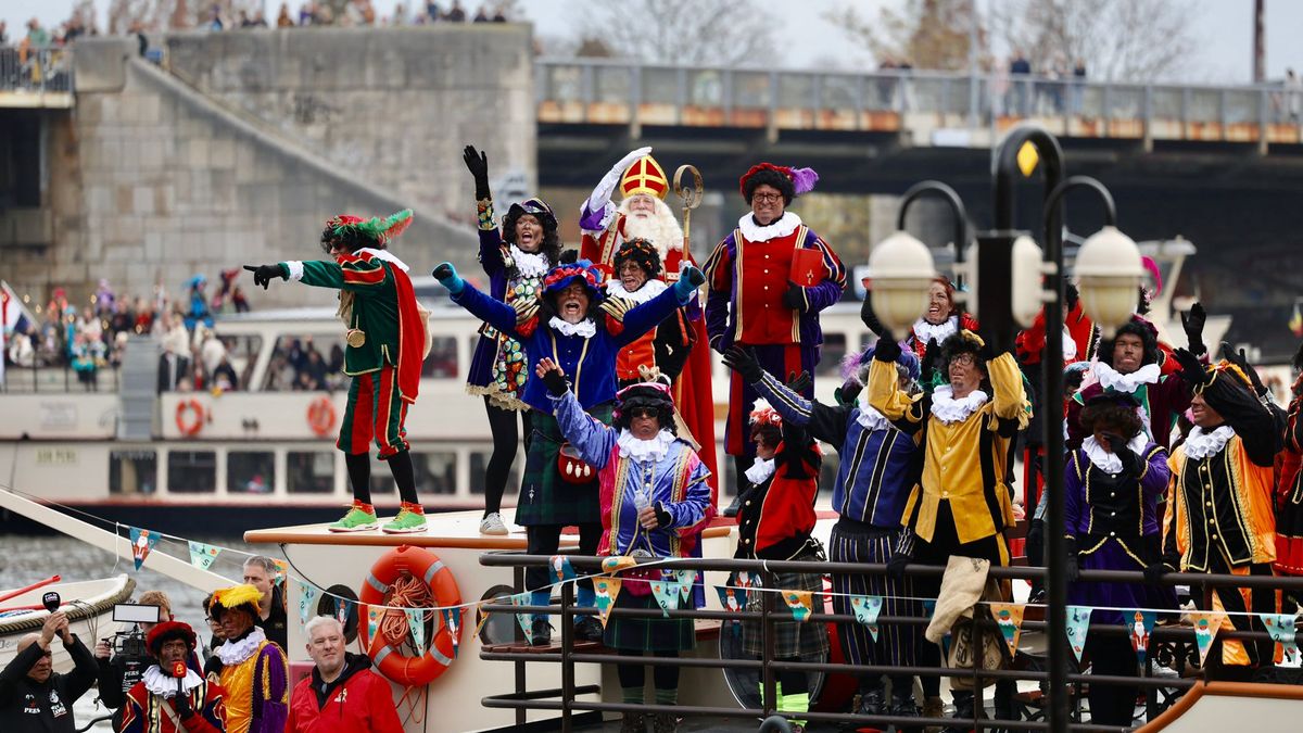 Sinterklaas feestelijk ontvangen in Maastricht