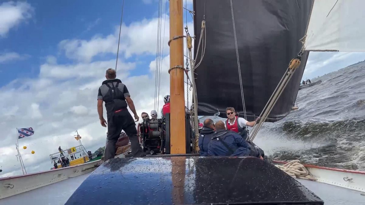 Skûtsjesilen bij Ealahuzen gaat niet door vanwege harde wind