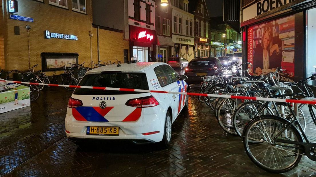Een deel van de Noorderhagen in Enschede was vanavond afgesloten vanwege een politieactie.