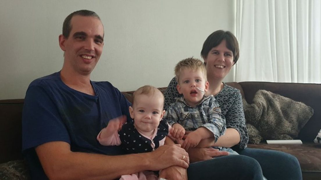 Arno, Chloë, Jason en Jeanine hopen nog mooie dingen te doen als gezin (Rechten: RTV Drenthe/Dylan de Lange)