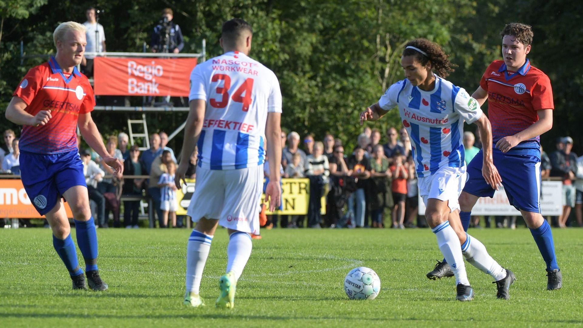 sc Hearrenfean tsjin de regioseleksje fan Gaasterlân-Sleat yn Aldemardum
