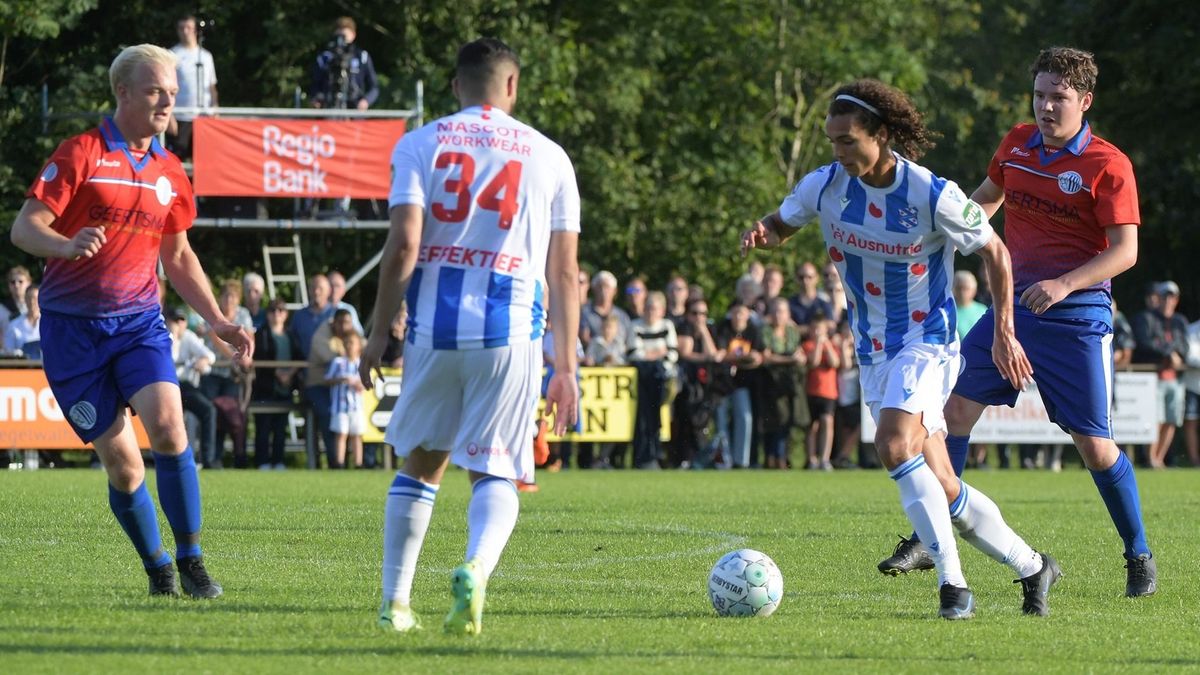 Doelpuntenfeest voor sc Heerenveen in tweede oefenduel: 11-0 in Oudemirdum