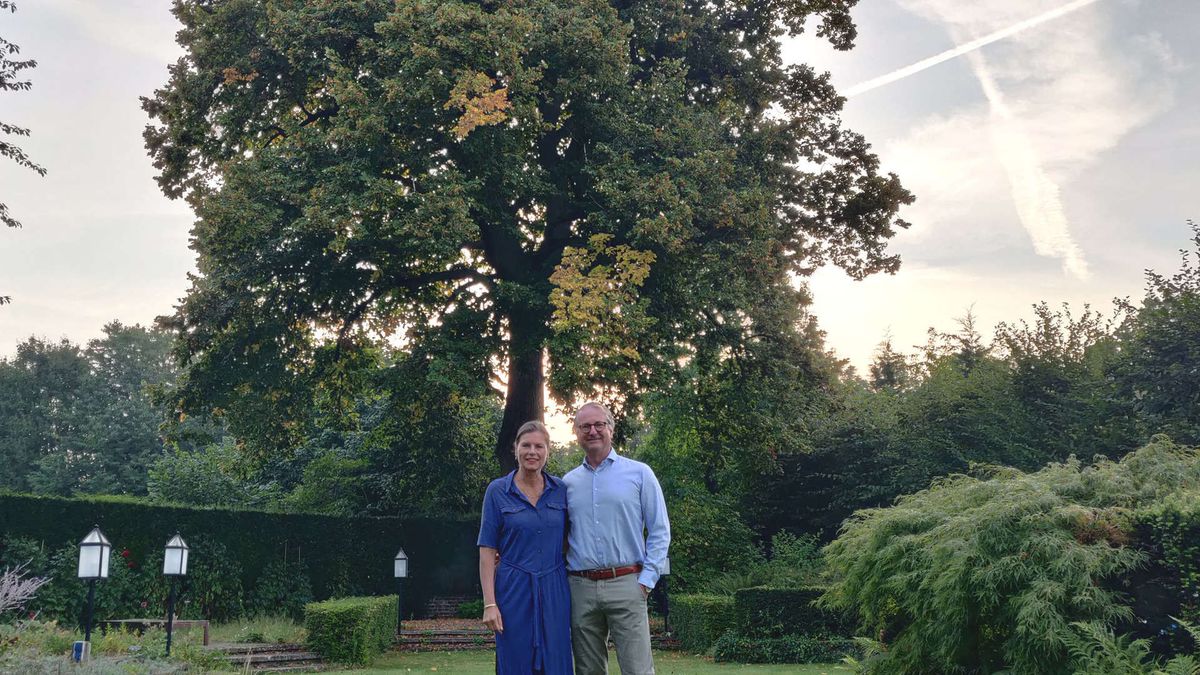 Heeft Maarten uit Maasniel de mooiste boom van Europa?