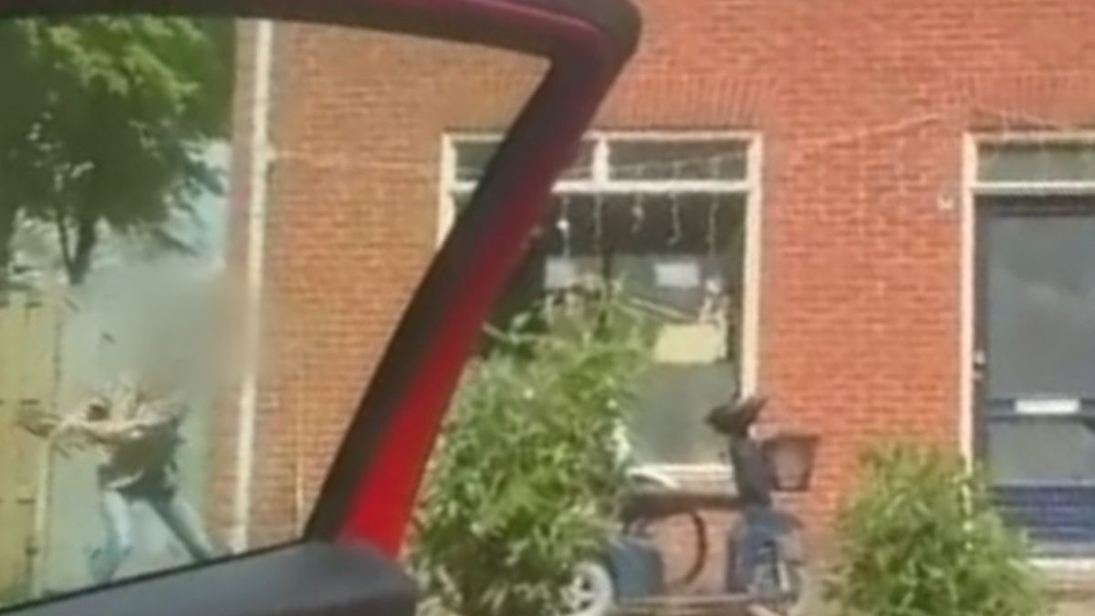 112-nieuws: Politie zoekt veroorzaker(s) vernielde woningen Stadskanaal • Bewapende Stadjer (24) aan