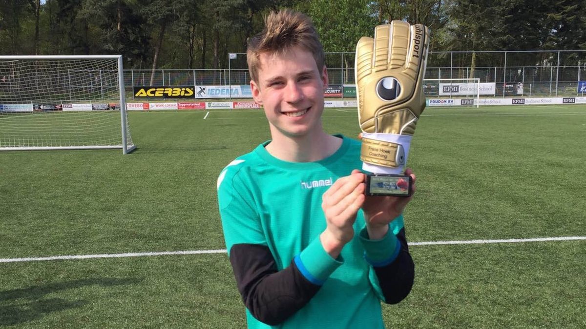 Talent Ole Kneijber beste keeper van Nederland - RTV Noord