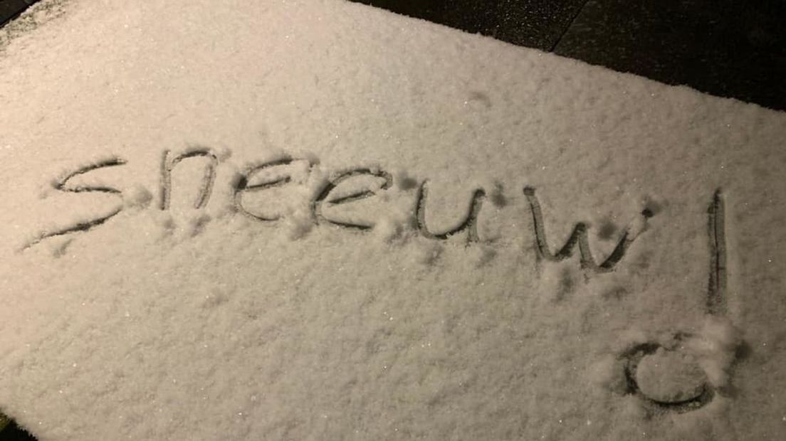 Sneeuw in Vries