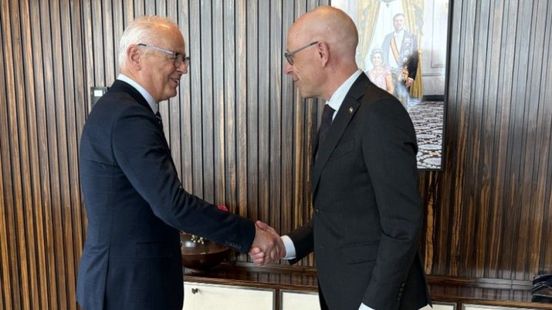 Burgemeester voor drie dagen geïnstalleerd: noodoplossing voor Doesburg gevonden