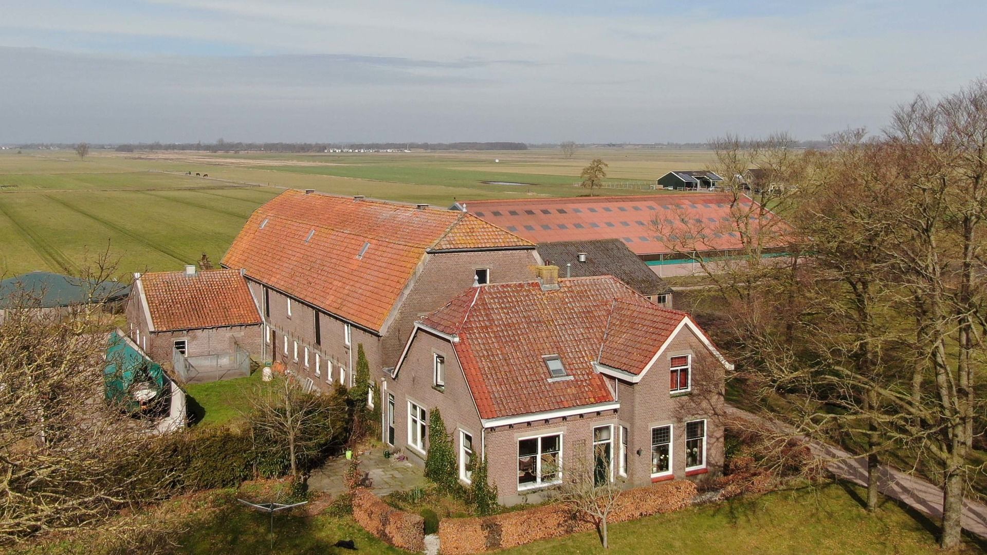 Vernieuwende Amerikaanse boerderijen in Fryslân gebundeld in boek