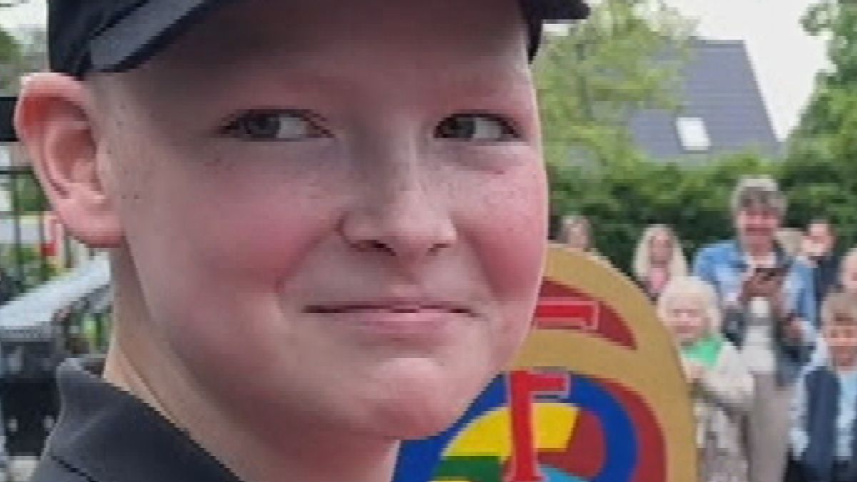 VIDEO: Voorleeskampioen Fedde uit Kollumersweach wordt verrast op school